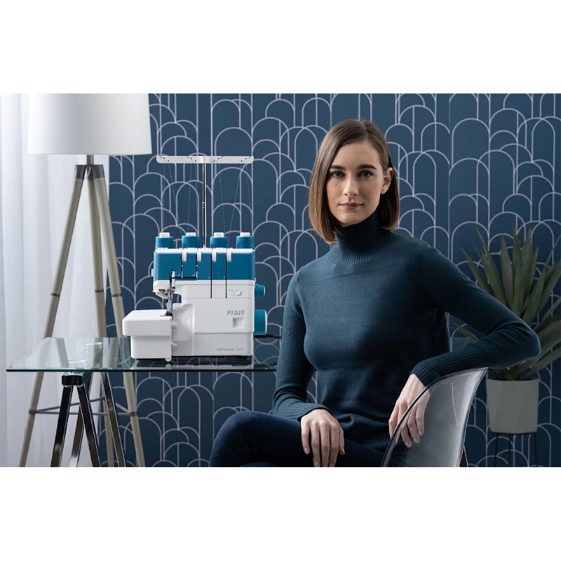 PFAFF admire 1000 Overlock Machine