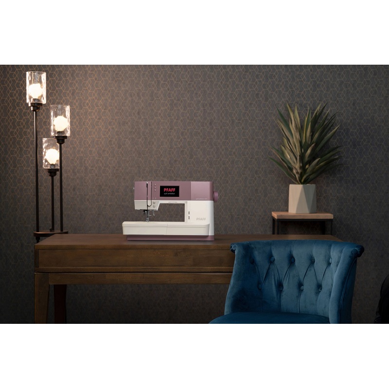 PFAFF quilt ambition 635 Sewing Machine