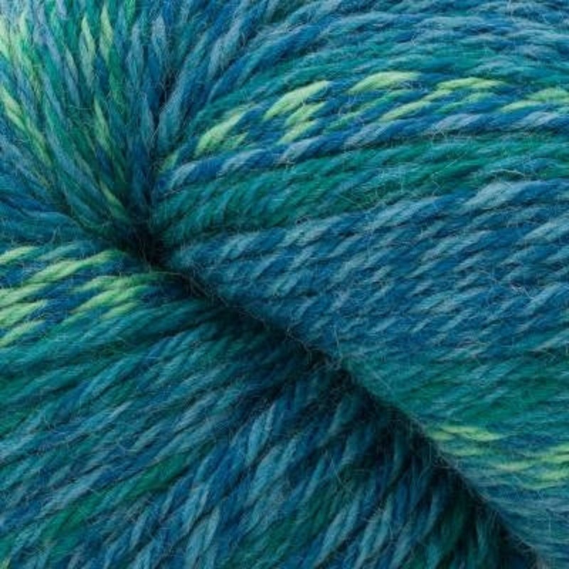 Cascade Superwash Sport Wave|105 Blue Green|115 Dusk|116 Deep Sea|118 Petunia|119 Wildflower|125 Twilight|126 Wildberry Sorbet|127 Blueberry|129 Holly