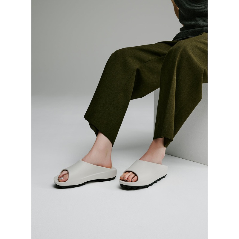 LUX-2 (AIR STUDDED SOLE) Open Toe Sandals