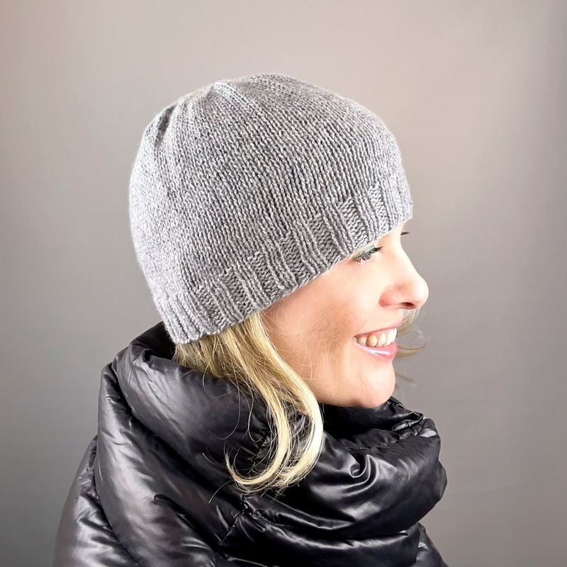 TMC Cashmere Beanie Knitting Kit | Lang Yarns Cashmere Premium & Knitting Pattern (#405)