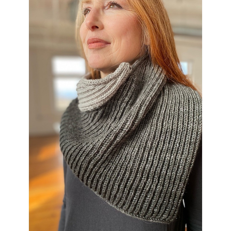 Cyclone Cowl Knitting Kit | Freia Superwash Merino Silk Worsted