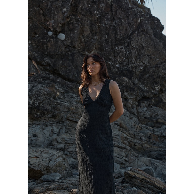 AFENDS Womens Focus – Seersucker Maxi Dress – Black