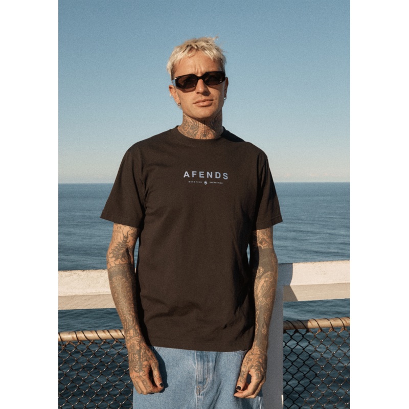 AFENDS Mens Thrown Out – Retro Tee – Black