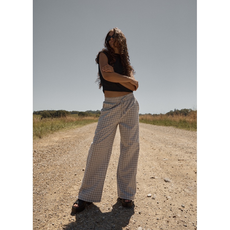 AFENDS Womens Drew – Seersucker Wide Leg Pant – Taupe Check