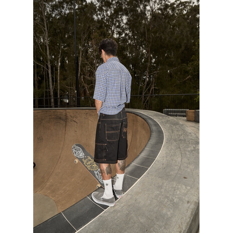 AFENDS Mens Scorched Harper – Denim Baggy Workwear Short 22 – Washed Black