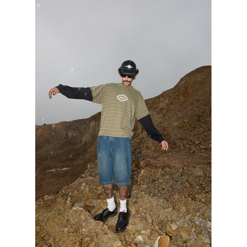 AFENDS Mens My Tribe – Layered Boxy Tee – Boa