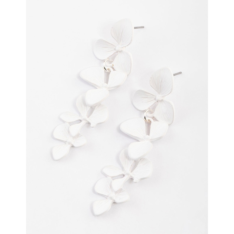 White Graduated Flower Drop Earrings