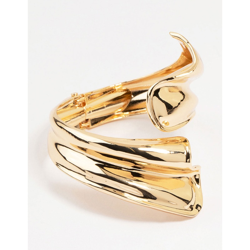 Gold Ribbed Wave Wrap Wrist Cuff